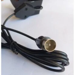 ANTENNA AUTO CLASSICA PER RADIO FM O DVB-T STILE RETRO' AD AGGANCIO -Nedis Vendite antenna auto classica per radio fm o dvb t stile retro ad aggancio 2