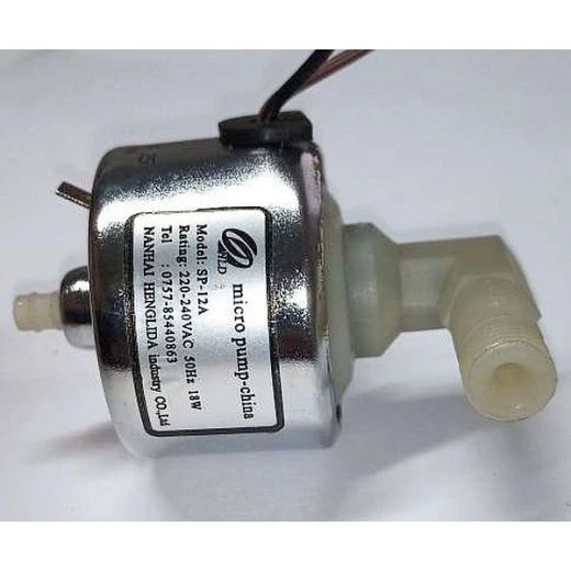 POMPA DI RICAMBIO MACCHINA FUMO 900W 1200W UNIVERSALE 220-240VAC 18W 50HZ 3 POMPA DI RICAMBIO MACCHINA FUMO 900W 1200W UNIVERSALE 220-240VAC 18W 50HZ - immagine 3