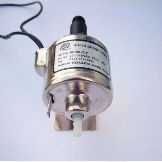 POMPA DI RICAMBIO MACCHINA FUMO UNIVERSALE 220-240VAC 18W 50HZ 2 POMPA DI RICAMBIO MACCHINA FUMO UNIVERSALE 220-240VAC 18W 50HZ - immagine 2