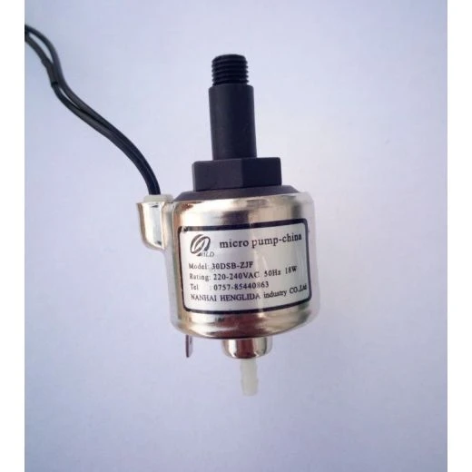 POMPA DI RICAMBIO MACCHINA FUMO UNIVERSALE 220-240VAC 18W 50HZ 1 POMPA DI RICAMBIO MACCHINA FUMO UNIVERSALE 220-240VAC 18W 50HZ